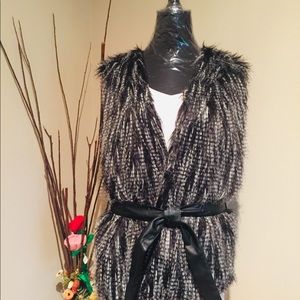 Fur vest
